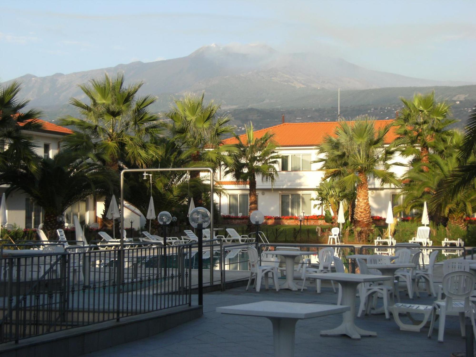 King'S House Hotel Resort Mascali Zewnętrze zdjęcie