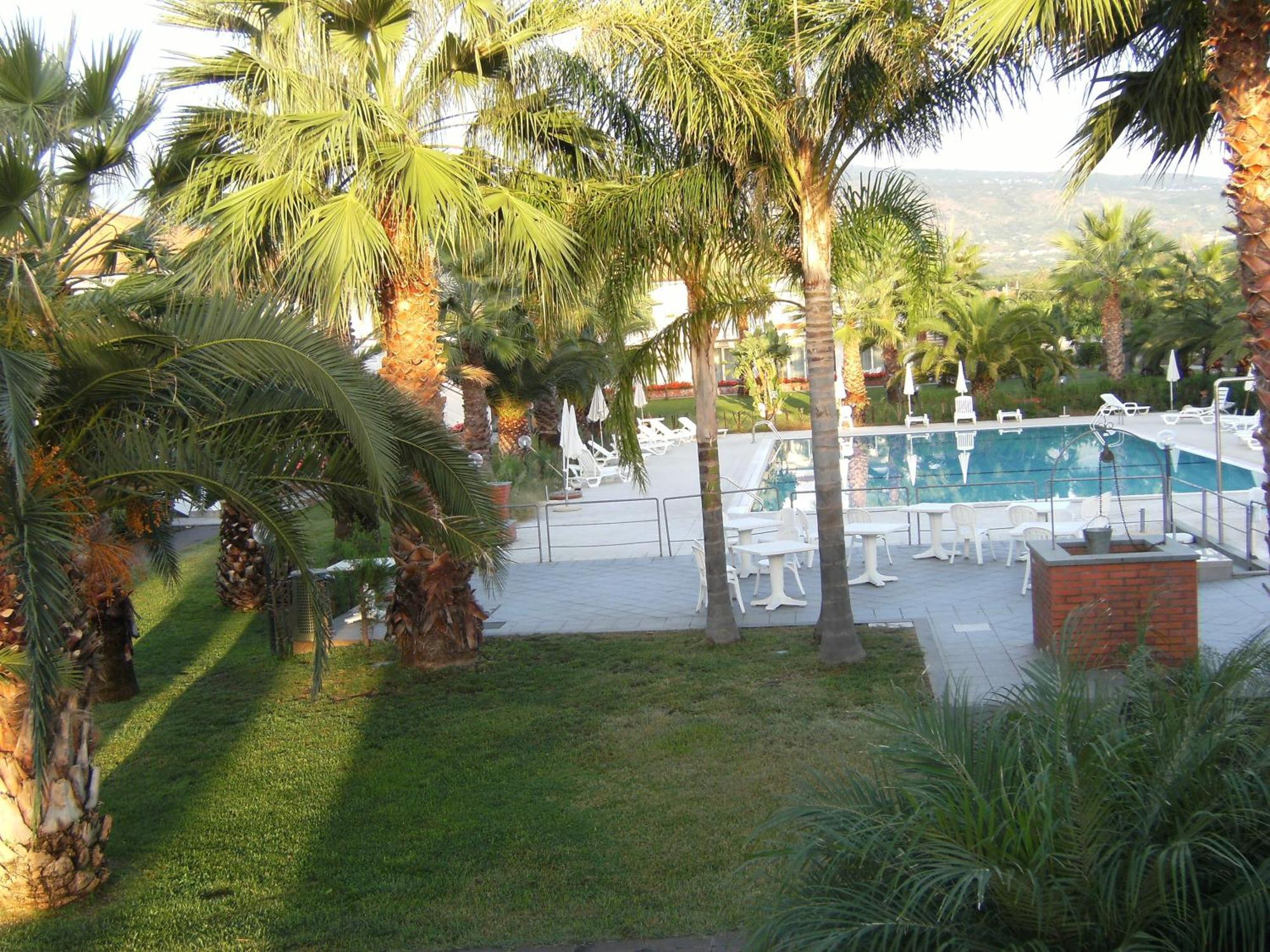 King'S House Hotel Resort Mascali Zewnętrze zdjęcie